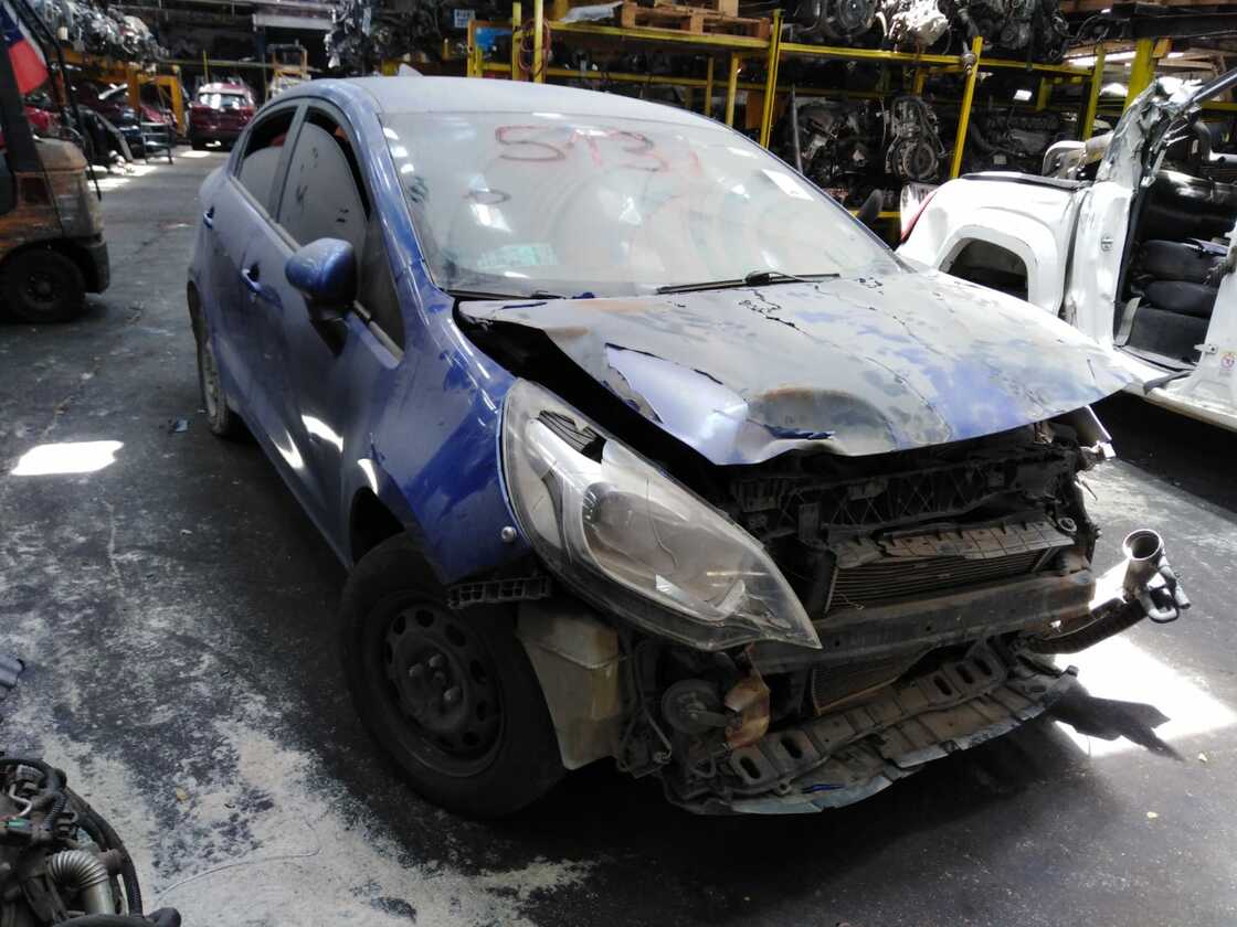  Kia RIO 2012    EN DESARME